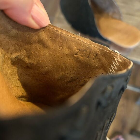 Anthropologie x Five Worlds wooden suede Amelia clogs size 9/ msrp $228 - Picture 9 of 10